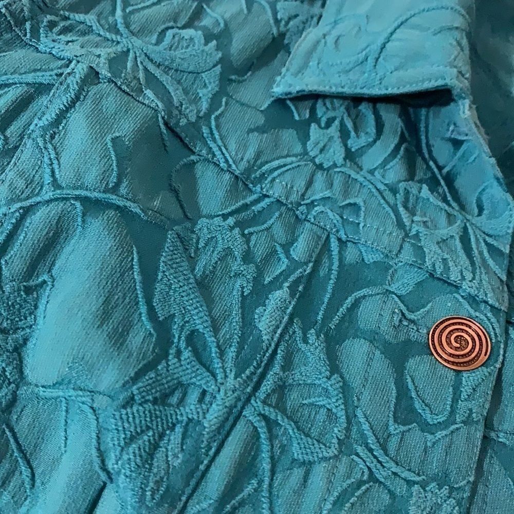 Additions by Chico Jacket - Picture 12 of 13